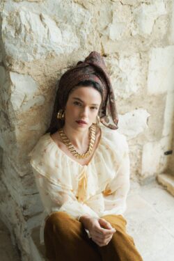 Arabesque | רקמה צעיף