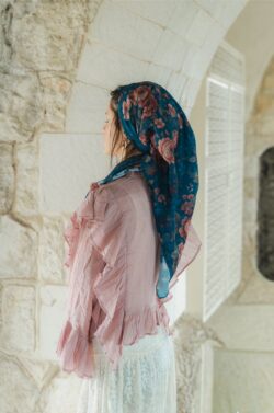 Turquoise Garden | רקמה מרובעת